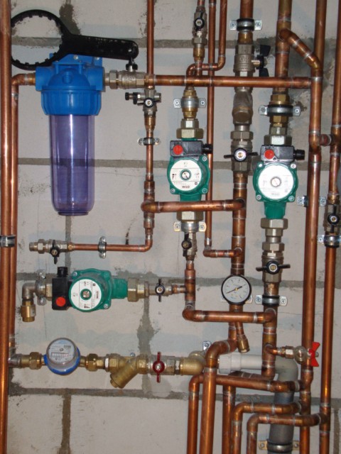 Монтаж системы отопления,ГВС и ХВС ,канализации в ограниченном пространстве таунхауса